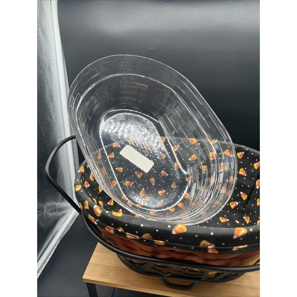 Longaberber 2010 Halloween Treats Basket Iron Treats Holder Lid Liner Protector